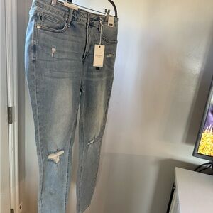 Means-Judy Blue Sky Wash Straight Leg Jeans 15-32 New withTags